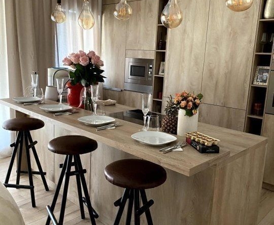 Stunning 3 Room Garden Apartment with 135sqm Outdoor Oasis | Iancu N.