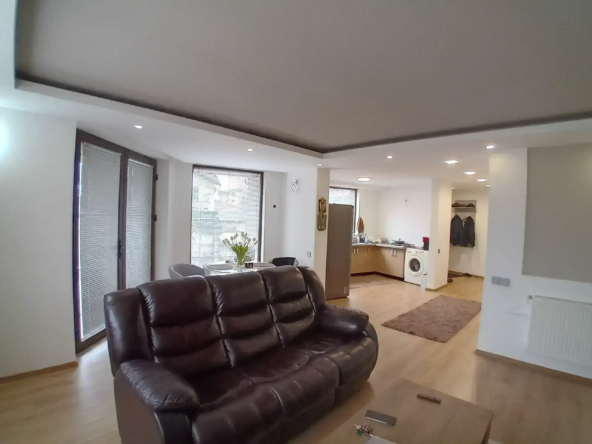 Vila individuala, Oras Chitila