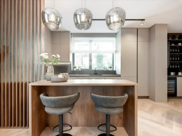 Apartament 2 Camere LUX Piscina Erou Iancu Nicolae Mutare Rapida