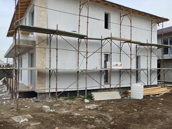 Casa 3 Camere | Pret Promo | Toate Utilitatiile | Curte la Alegere