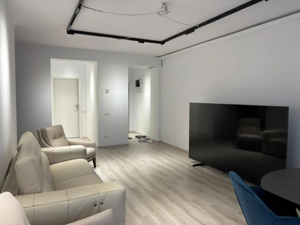 Apartament 3 Camere De Vanzare 2 Locuri Parcare Mutare Imediata