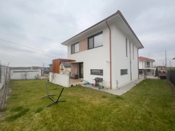 Duplex Complex Securizat Mogosoaia Langa Padure Gata de Mutare