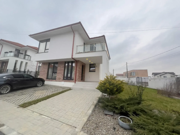 Vilă Individuală Mogosoaia Langa Padure Gata de Mutare