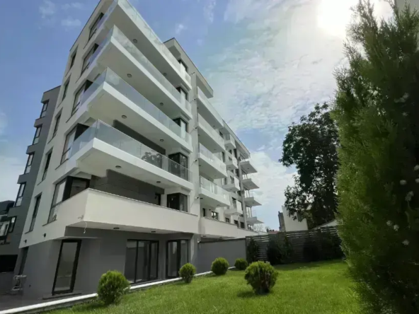 Unirii I Apartament 2 camere I gradina 28 mp I Bloc nou Icomision 0
