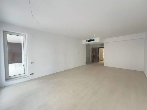 Studio Premium Pipera MTM Pipera Lake 45 mp Mutare Mai-Iunie 2026