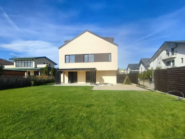 Casa 5 Camere Premium Otopeni | Mansarda Mare | Semineu | Finalizata